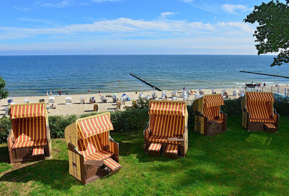 Strandhotel Seerose Kölpinsee Buitenkant foto