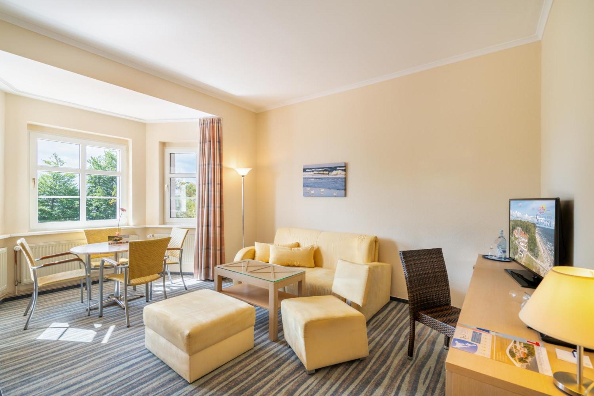 Strandhotel Seerose Kölpinsee Buitenkant foto